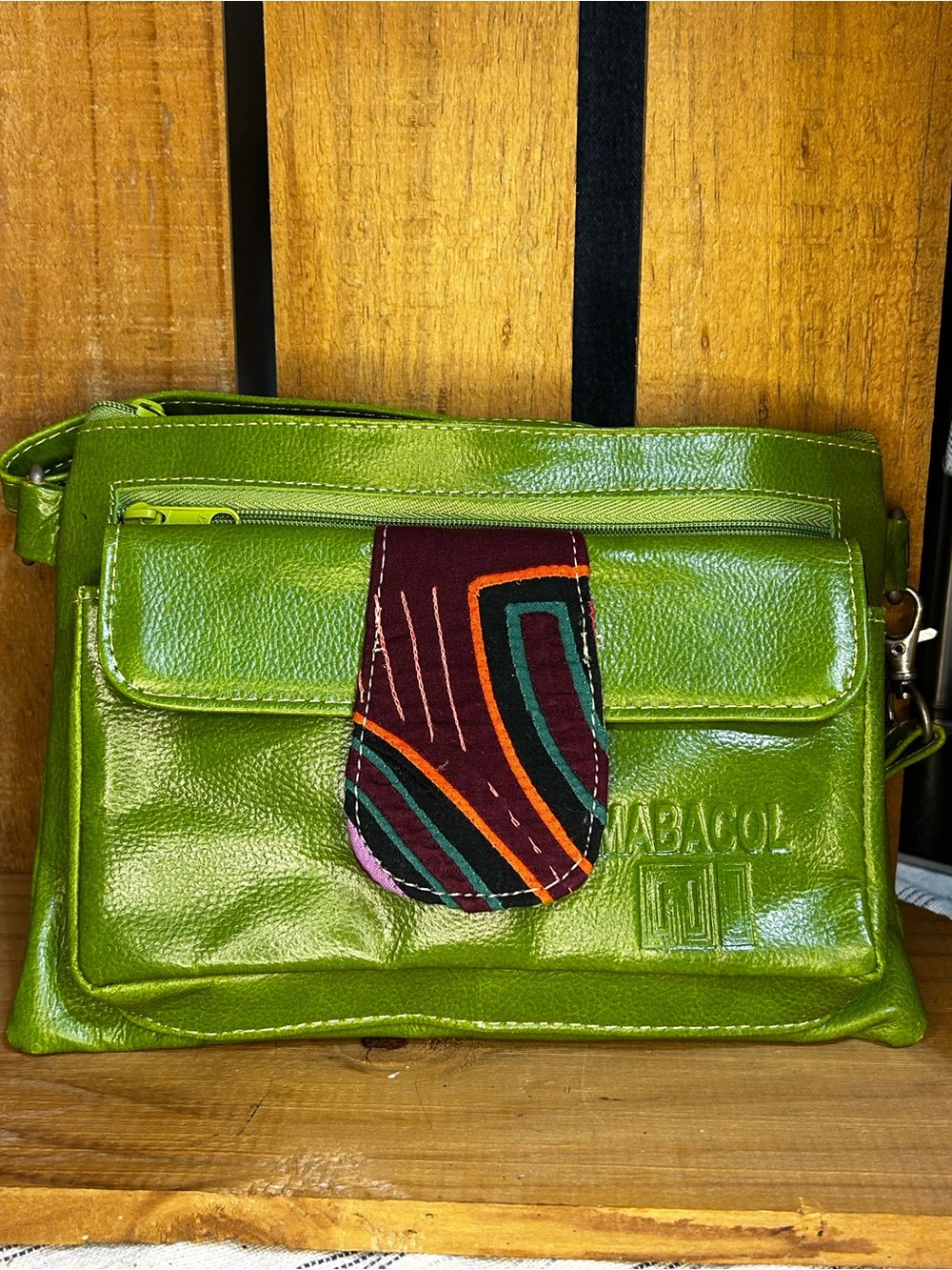 MABACOL VEGAN LEATHER CROSSBODY